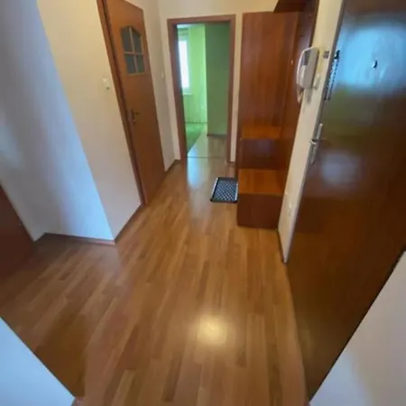Apartamento Krosnienska